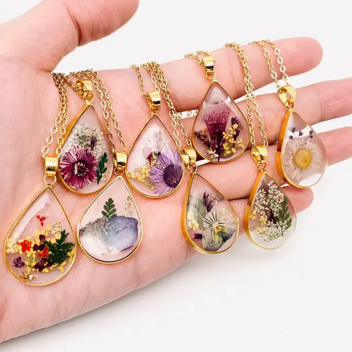 Dried Flower Necklace