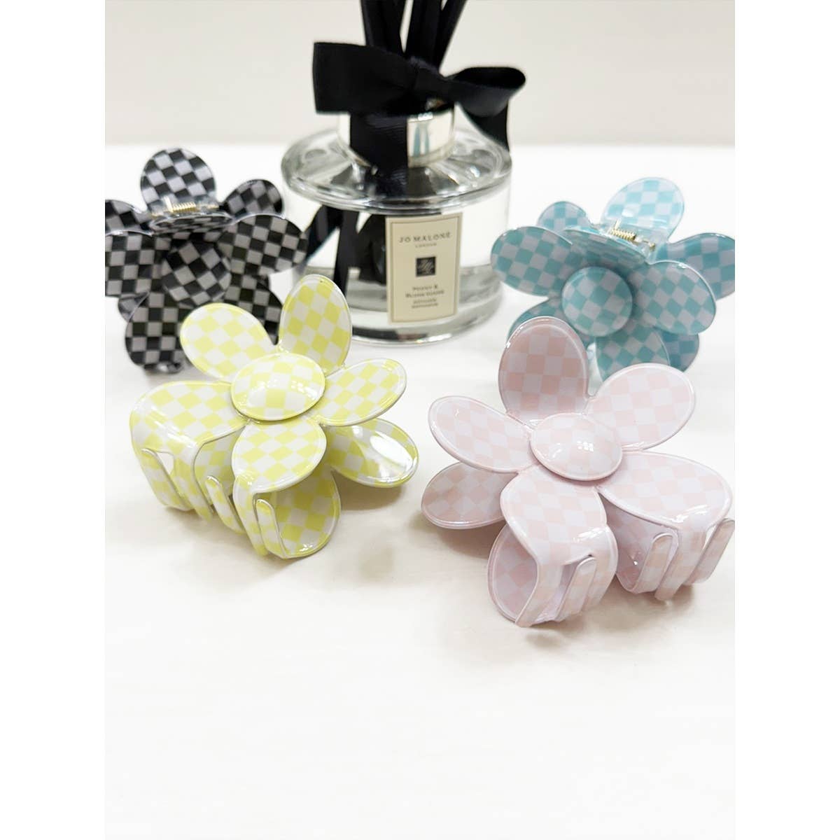 Maisy Daisy Checkered Hair Claw Clip