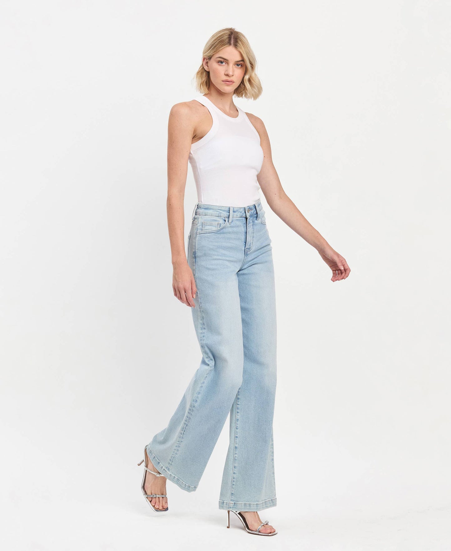 HIGH RISE FULL LENGTH WIDE LEG JEANS V3468