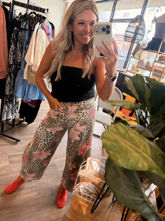 A Walk In the Lillies Barrel Jeans