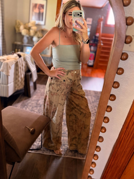 A Stroll in the Flowers Pants