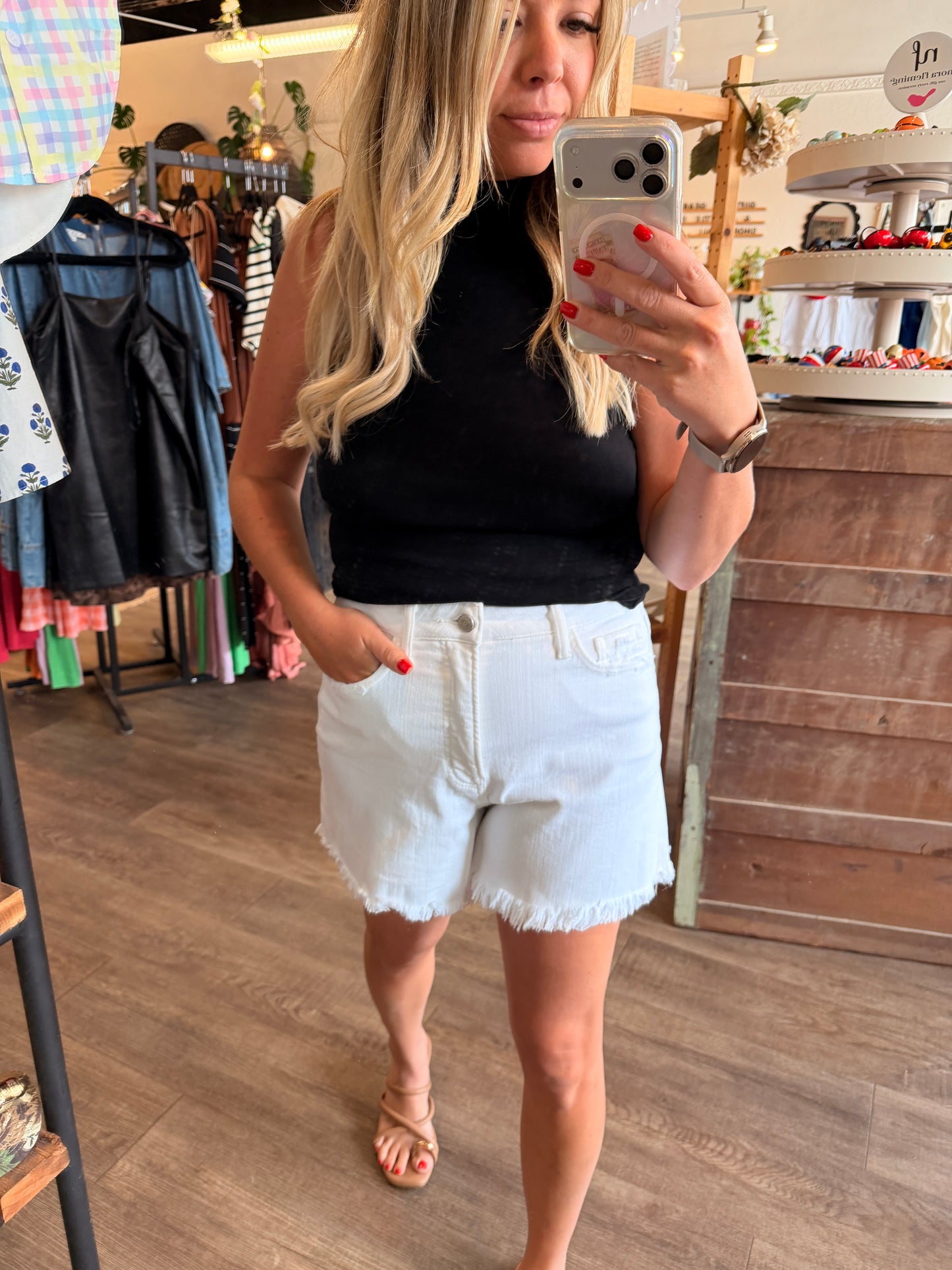 Whitey White Shorts by Vervet