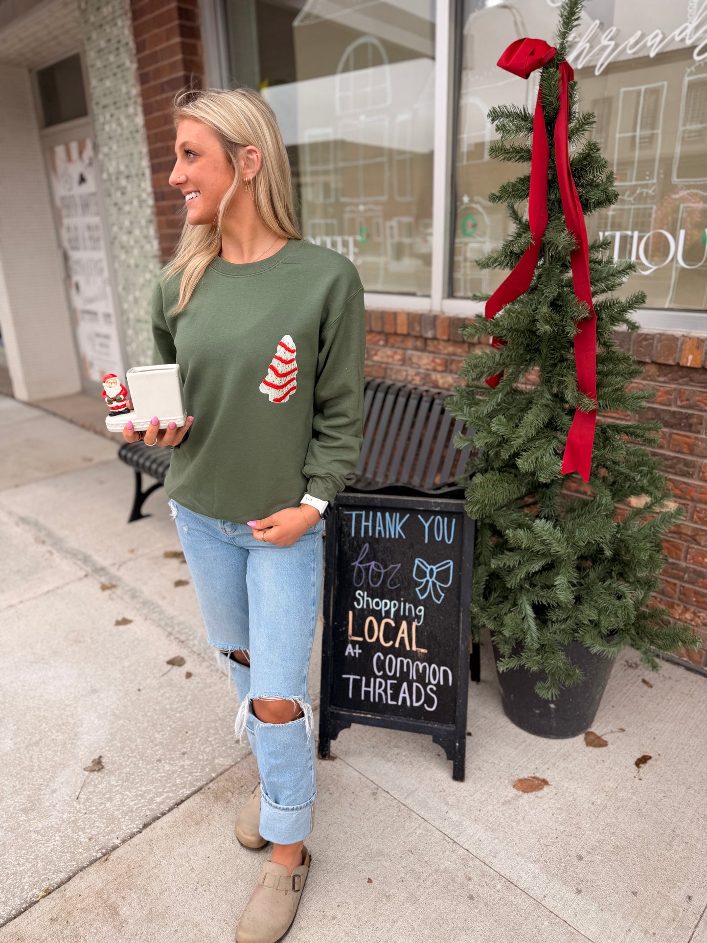 Christmas Cake Graphic Crewneck