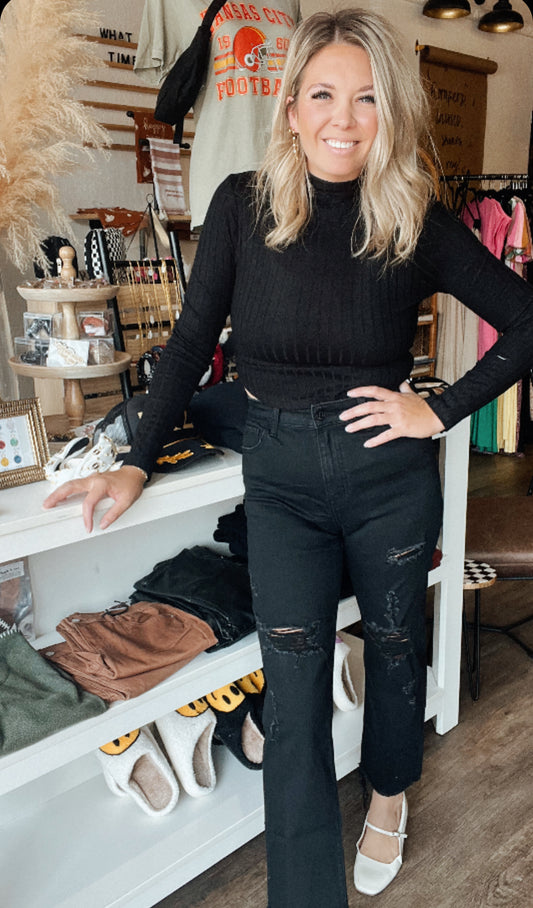High Rise Distressed Cropped Jeans - Black