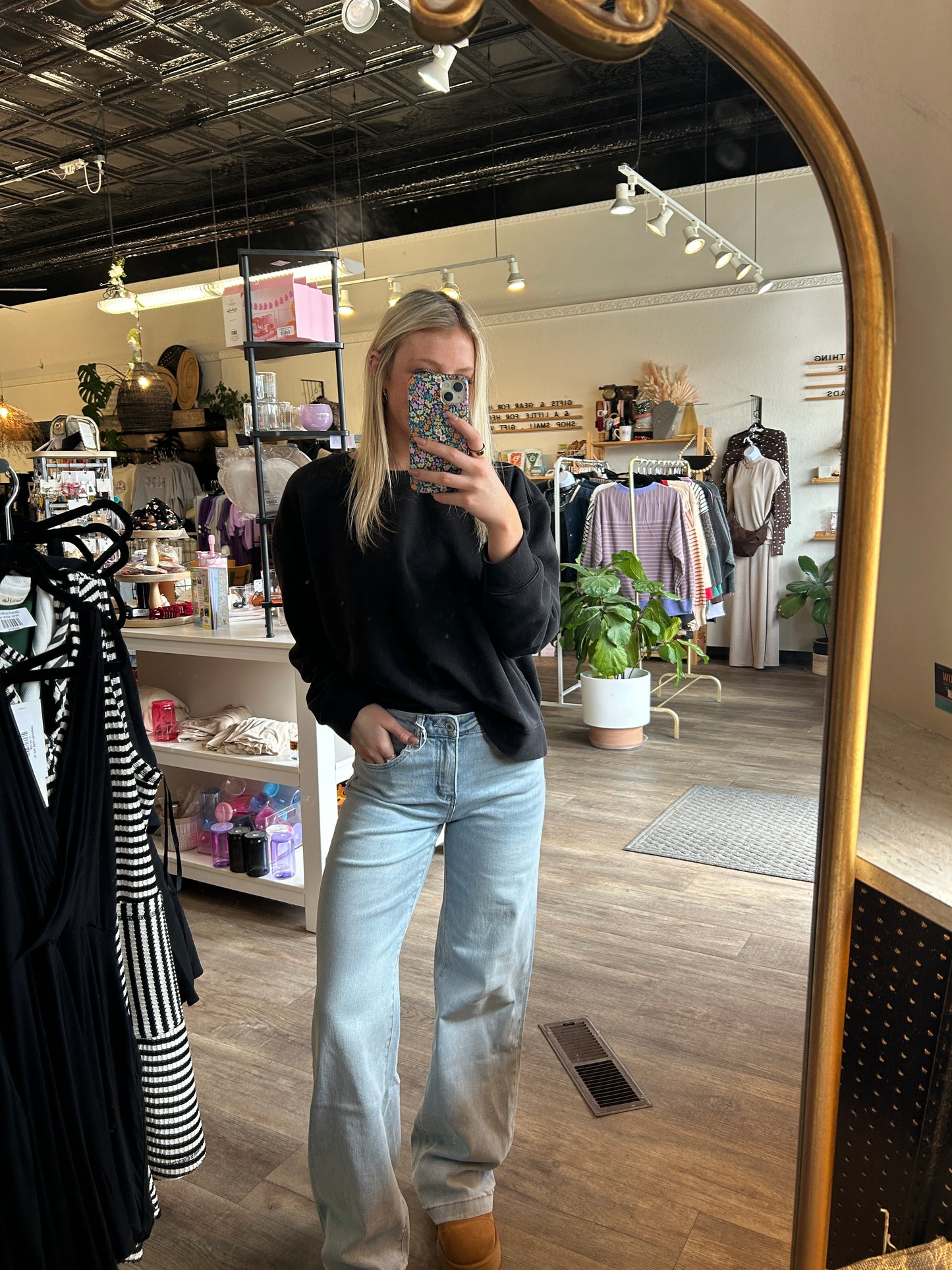 HIGH RISE FULL LENGTH WIDE LEG JEANS V3468