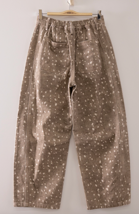 Mocha Bambi Barrel Jean