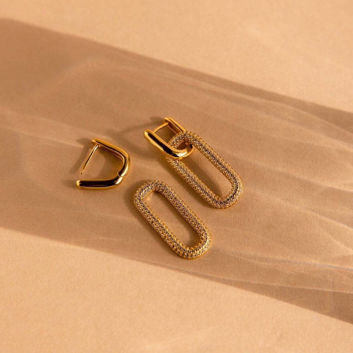 Clipper Earring
