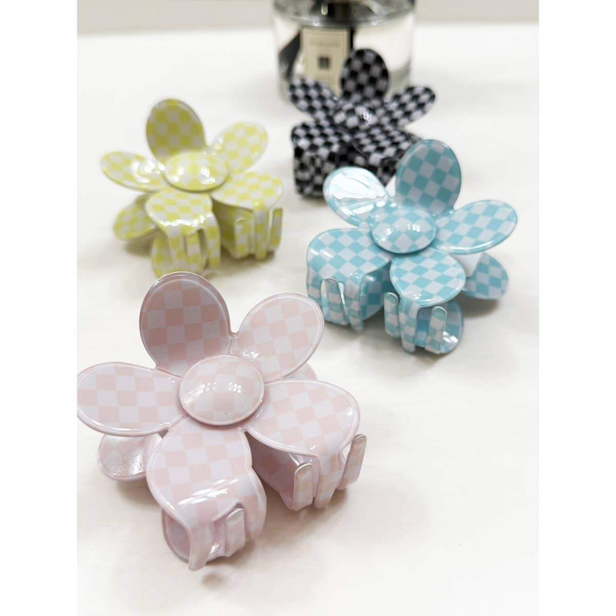 Maisy Daisy Checkered Hair Claw Clip