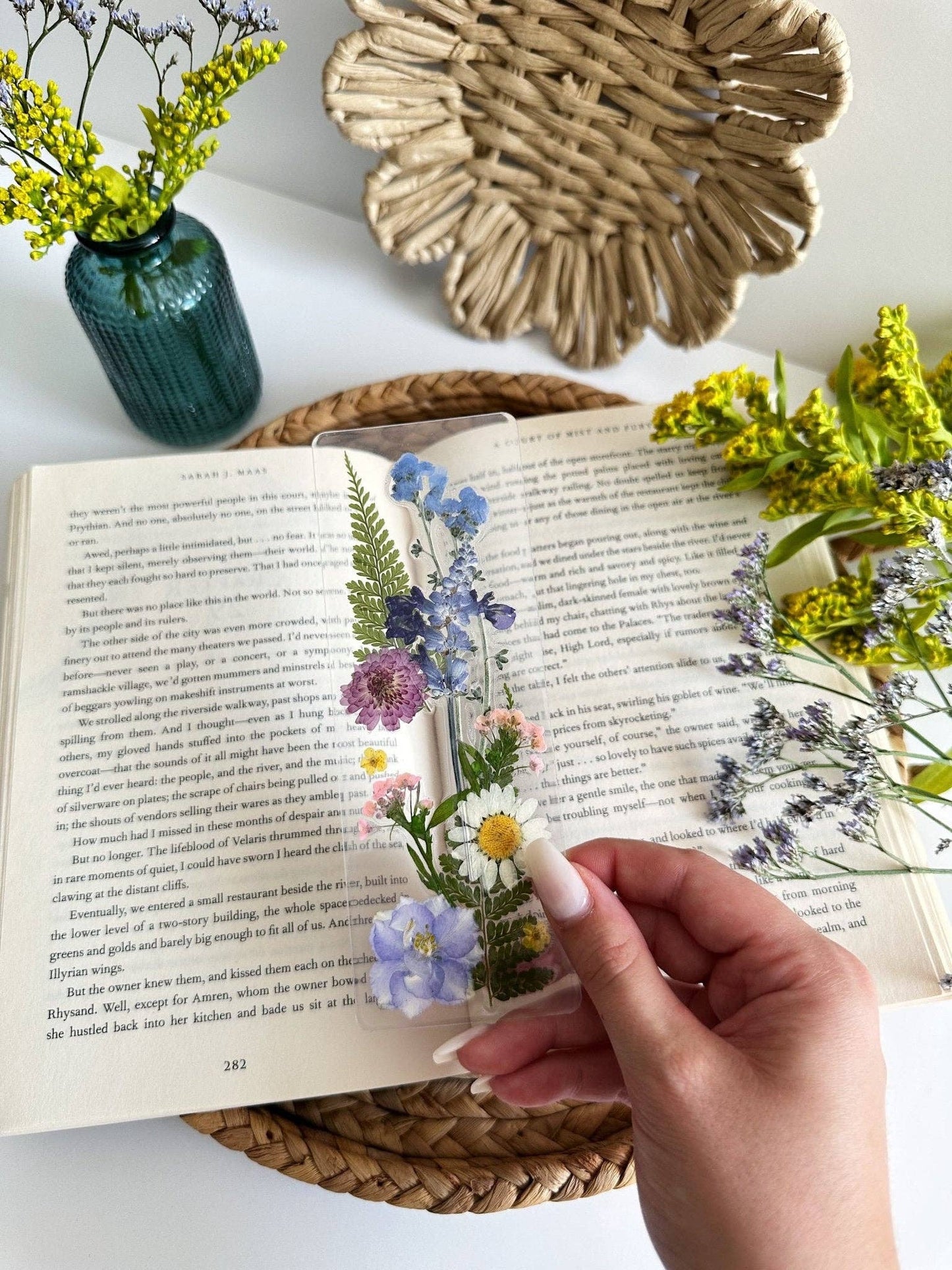 Wildflower bouquet bookmark